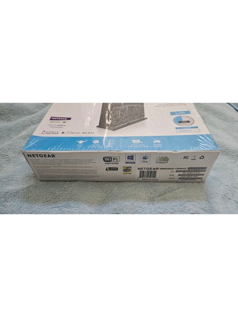 NETGEAR N300 WiFi Router Model WNR2000 - Picture 2 of 5